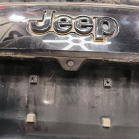107813527-94e8851c-8091-4bd6-8f00-9f705e281c90-Hayon-arriere-JEEP-GRAND-CHEROKEE-3-PHASE-2-22fc7a3a02d962c804eaf738c58a8aae2d580678a97621dc1b039be22b067903_m.jpg