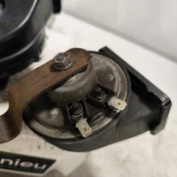107820150-fd69d5fe-d230-438a-ace8-591329a468d7-Klaxon-JEEP-GRAND-CHEROKEE-3-PHASE-2-237094ec08d1093fa35e0c442905fa9d690625ffcff907de6fb80279985755c4_m.jpg