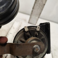 107820150-bacef78f-282f-4b8e-8938-bfa310e5bd5d-Klaxon-JEEP-GRAND-CHEROKEE-3-PHASE-2-0f6cc6c0e7b0d2faba6fe50bf53599a515f4c949ee459dc369a42199e69f147d_m.jpg