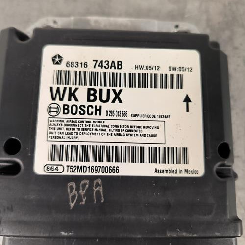 107820151-38f34838-34e4-451d-8f41-8b2ca32f448f-Piece-Boitier-air-bag-JEEP-GRAND-CHEROKEE-3-PHASE-2-a6bfee8696324f2adc988e2a150bd63e8a7df6646fba710e13b19dfdf6c121e3_m.jpg