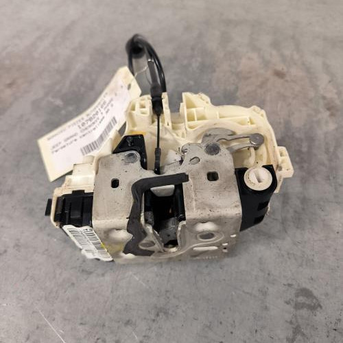 107820166-99eb5b86-f854-4fe2-b7e2-53239451e269-Piece-Fermeture-centralisee-arriere-gauche-JEEP-GRAND-CHEROKEE-3-PHASE-2-4f129b8740ccf269c82c5a24d45128cbd009c7265079b69adad7cb41e6345938_m.jpg