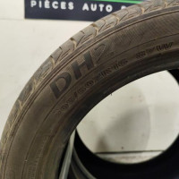 107937880-d4107d0a-1f60-4c24-bae9-ec22f630dc15-Piece-Pneu-54135d7ac8f5c802e7df0b01497fc457f5872b2efc94b1b488c6f08108d70519_m.jpg