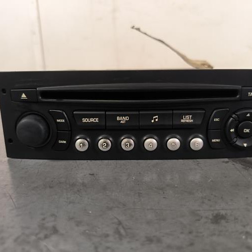 107940468-436f78b2-4746-4df8-8acc-5a918d07b11f-Piece-Autoradio-dorigine-16077504XT-CITROEN-C3-2-PHASE-1-2bffbb02620270087329c6b8288d3560793a1f89b9d8df4d95592ce2dfdb5388_m.jpg