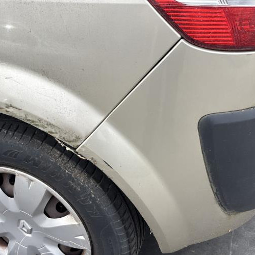 Vehicule-RENAULT-SCENIC%25202%2520PHASE%25202-2006-7c6fbfdac088a2e19447bc9b6516083b193bcfe3d596e06f54ee07928bfcbf27_m.jpg