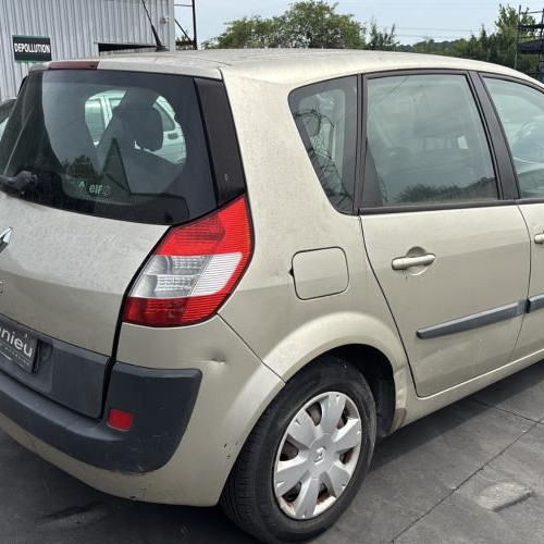 Vehicule-RENAULT-SCENIC%25202%2520PHASE%25202-2006-4a2d718360bbae0e1af22fd75348b30e158aa81e881bf9536f4d7d093b154f32_m.jpg