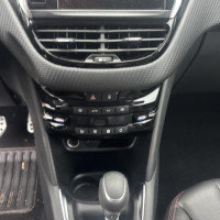 Vehicule-PEUGEOT-208%25201%2520PHASE%25202-2017-8a35939775f1c4a62bee680799fea649cac22ac36f03d0ceef7537b8c1b3bbdf_m.jpg