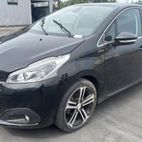 Vehicule-PEUGEOT-208%25201%2520PHASE%25202-2017-64950174292c0c3d0f527b3ce8bb34c11700f4d6870b853564e0809559cd51e7_m.jpg