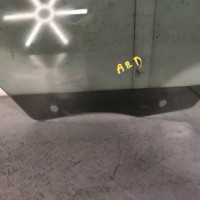 108059259-e04d8e01-bab2-4262-a450-ac89de6309a4-Piece-Vitre-arriere-droit-9676399680-PEUGEOT-208-1-PHASE-2-5fec4946dd9eef32c29fa4474a7bbe3a4bfc5c0e73b40ad4aa9fb558220ee37c_m.jpg