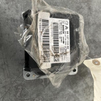 108059819-7549326d-079f-4172-b7d0-ec26920b0c09-Piece-Boitier-air-bag-9812713380-PEUGEOT-208-1-PHASE-2-0d696ef9c450f4daf6dc16996fcf578eedc6b05735ef0a2cba955199e333f9e0_m.jpg
