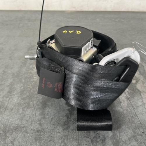 108059822-f264a6ee-e41e-46ec-9d73-ac9fb576b5a8-Piece-Ceinture-avant-droit-98063151XX-PEUGEOT-208-1-PHASE-2-fb514008c2c65462f54d5b4c259776a3915fff597ce9837bcd52b75bf289009c_m.jpg