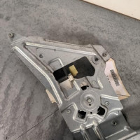108069836-14948dbc-75f0-40b5-8b96-4ee2fd115cf6-Piece-Leve-vitre-electrique-avant-gauche-2E0837401-VOLKSWAGEN-CRAFTER-1-PHASE-2-c656b402927cca242a27fda8acb4ead55bf42a31af405ebd957198087f075837_m.jpg