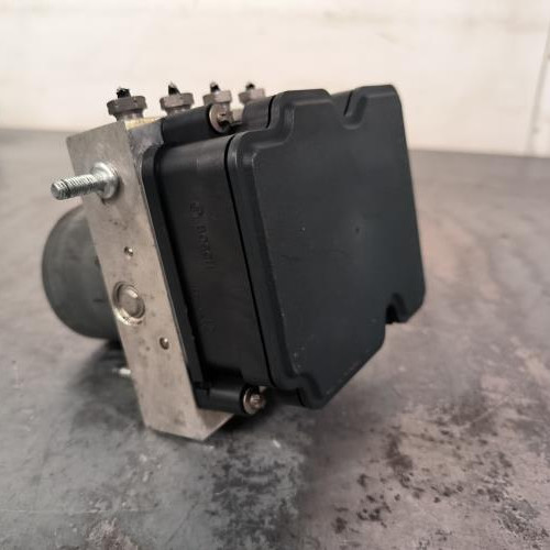 108072560-140b6d16-693d-4765-b737-62e1b53b4a12-Piece-Bloc-ABS-freins-anti-blocage-2E0614095AA-VOLKSWAGEN-CRAFTER-1-PHASE-2-d3db9826982783f7d91d4606ca5c06e5656fc92adda470240a86988a3b5363cd_m.jpg