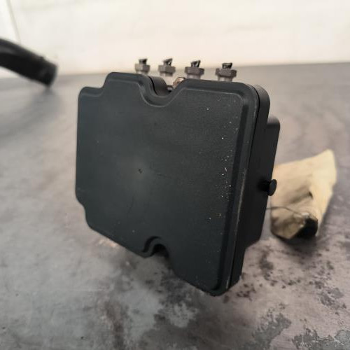 108072560-85af493d-bd47-4db7-923c-e54d83d09a0c-Piece-Bloc-ABS-freins-anti-blocage-2E0614095AA-VOLKSWAGEN-CRAFTER-1-PHASE-2-362b3af43947b1231645960aea5e5ebf0d587c7e670f6189e1fc824ce929c952_m.jpg