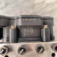 108072560-5117a200-9dbd-48f4-bca4-744be72d9773-Piece-Bloc-ABS-freins-anti-blocage-2E0614095AA-VOLKSWAGEN-CRAFTER-1-PHASE-2-1f91c3d45b2a35ab8a3a74675a60cdd6c7ec002c43a0c612beb1d9793efaf352_m.jpg