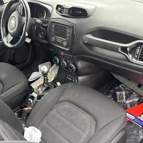 Vehicule-JEEP-RENEGADE%2520PHASE%25201-2016-549ec4081e5bf19d69a894ca8e73f6e07e2d07eda003035474db73edc0938294_m.jpg