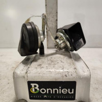 108223751-c9f89b72-4f85-4150-8b62-6343f19ac89c-Klaxon-61339807173-MINI-MINI-2-R60-COUNTRYMAN-BREAK-15ab82163b41baf9f4e9289bd9d886a295254249d80dc8c4a0404ee730702d3a_m.jpg
