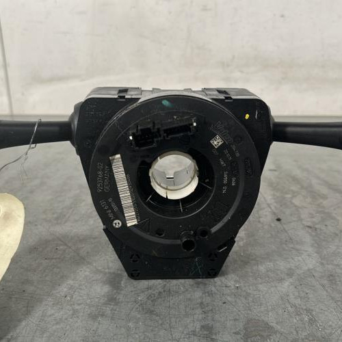 Com (Bloc Contacteur Tournant+Commodo Essuie Glace+Commodo Phare)