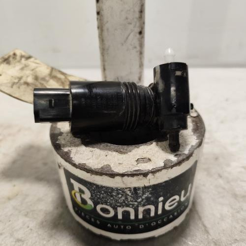 Pompe lave glace avant