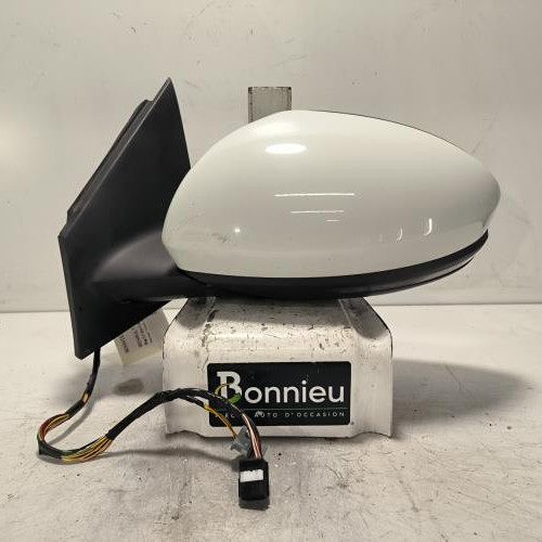 108788749-9b8e3e6e-ddce-45dd-ac6e-59a0405daab2-Piece-Retroviseur-gauche-963027851R-RENAULT-MEGANE-4-PHASE-1-BREAK-8163b0a114f7c3f54e2fd7d0b2b9178b78b9b979b473759cd528329be97fdfd5_m.jpg