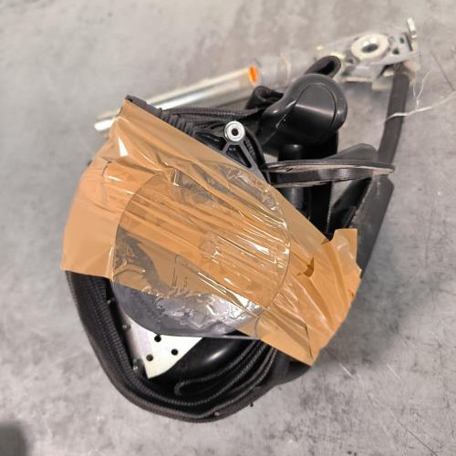 108790370-67cd29d2-dc34-4944-9bb1-04fc31028564-Piece-Ceinture-avant-gauche-868852833R-RENAULT-MEGANE-4-PHASE-1-BREAK-e1ac8d5360288952ed02ee9fc297f10e1f1f4d34f083372ad2fe69045ebab8f9_m.jpg