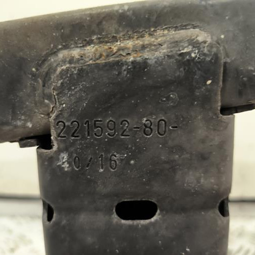 108790396-d8b8d1e5-a38e-45d1-9542-da0acff1ef42-Piece-Renfort-pare-choc-avant-traverse-752124177R-RENAULT-MEGANE-4-PHASE-1-BREAK-51c71e728bce5498f5c4538f3db3f8009d1b082c77a5d271ff0131c422c3522e_m.jpg