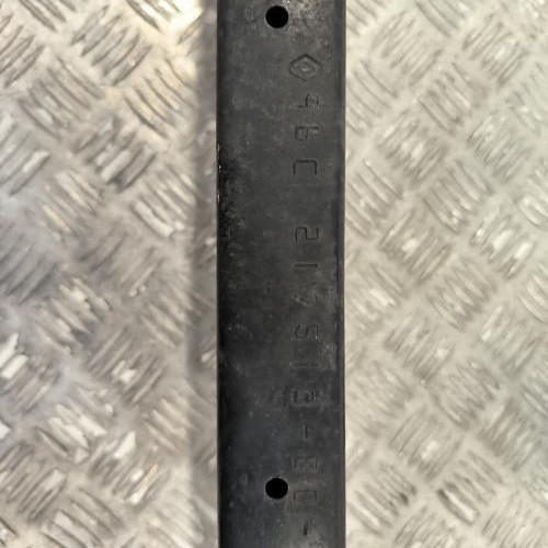 108790396-3c8de170-e353-4fd7-afce-7c7bb5a1ee93-Piece-Renfort-pare-choc-avant-traverse-752124177R-RENAULT-MEGANE-4-PHASE-1-BREAK-766b945d37ece62e52680864707f5369fa744700ebf7e14a9ff11b954c8bc59c_m.jpg