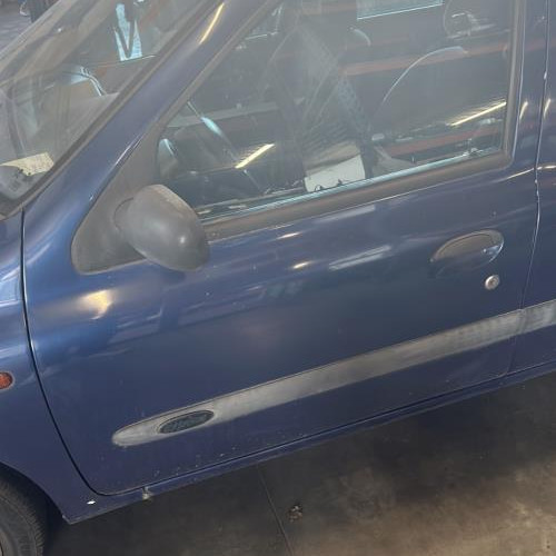Porte avant gauche