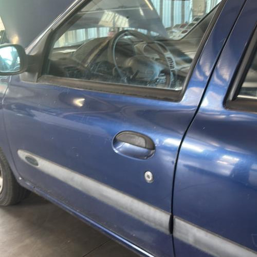 108958251-c61b4e10-0653-4e44-9848-ec804d724728-Piece-Porte-avant-gauche-7751472474-RENAULT-CLIO-2-PHASE-1-56c20d6c25b7076c3bf6462441b2896774b67a648c98487a075de49ccdbe05cf_m.jpg