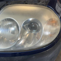 108958254-1cf3281c-21bd-4445-932e-cbb704aaba44-Piece-Optique-avant-principal-gauche-feuxphare-7701045174-RENAULT-CLIO-2-PHASE-1-793cec48e7ba6517bcfb514602c67c1eb6a5455edc4b192c712f73d4b2225d5a_m.jpg