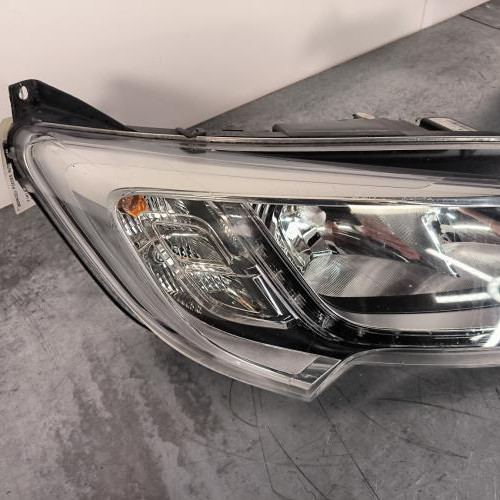 109034909-e9364f80-93b6-4a36-98c2-23a5765a5d1e-Piece-Optique-avant-principal-droit-feuxphare-46862283-FIAT-DUCATO-3-PHASE-1-0def5cfd9190e5e951bb2962c2768bfb479a80eab0a295437b9adc996cca4f8f_m.jpg