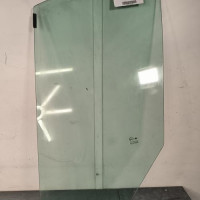 109034944-74ef6740-af1a-44a7-840c-44b3fb1367bc-Piece-Vitre-avant-gauche-46864291-FIAT-DUCATO-3-PHASE-1-cca9bab726d3780c7fbeae39cf784bac124168e7f1a5d54bea0772fba9571104_m.jpg