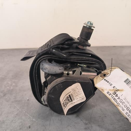 Ceinture avant gauche