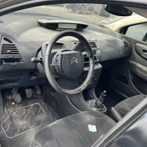 Vehicule-CITROEN-C4%25201%2520PHASE%25201-2007-19df2d6695d6fe65ec39d80848b003edfc3d8ec2536ffe9cda781466e27a6656_m.jpg