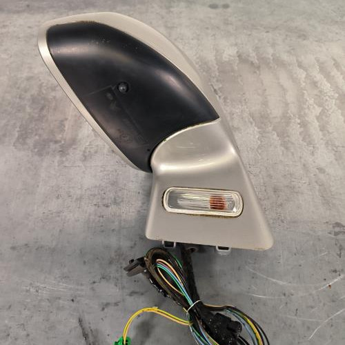 109152582-026ab1e3-2923-4535-bd25-e90d32a7329a-Piece-Retroviseur-droit-00008149ZV-CITROEN-C4-1-PHASE-1-0b2cadadb147b4179136a06765b8d6f2ec59e969518a06ebd40f732fabc328dc_m.jpg