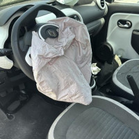 Vehicule-RENAULT-TWINGO%25203%2520PHASE%25202-2023-8457a3a0f52cd75bfe94827c45862d958931044b28a213ff38eb0f36fe489a33_m.jpg