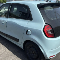 Vehicule-RENAULT-TWINGO%25203%2520PHASE%25202-2023-60ce0872d9fd0c4714b9302d8e16f44592487836d6619aa6c7916e032e820b99_m.jpg