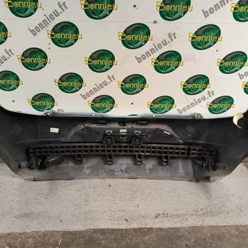 109167931-a4d791c8-2c3e-4830-982e-f7bcef50a3cf-Piece-Pare-choc-arriere-850221874R-RENAULT-TWINGO-3-PHASE-2-3d6cbaf43dccd2ef9ff0fa5ef75b053b2d22b26a8f557bdab21eceaa2da93b4b_m.jpg