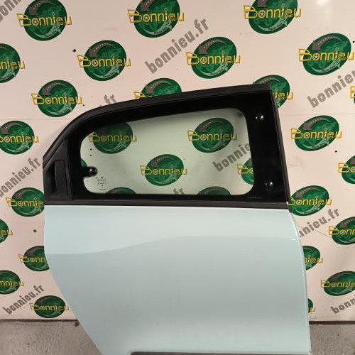 109167941-734dc89d-d890-4521-957e-4657efad9dd4-Piece-Porte-arriere-droit-821006699R-RENAULT-TWINGO-3-PHASE-2-45f32fd6461c2efb03de6256036a9ded6dc969c8831fe394d4614621f309b9a9_m.jpg