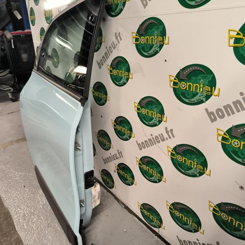 Vehicule-RENAULT-TWINGO%25203%2520PHASE%25202-2023-963bb62d5c52d4096b9f7945aab44619666429dca79395a8be3c7c2be2eb52c0_m.jpg