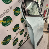 Vehicule-RENAULT-TWINGO%25203%2520PHASE%25202-2023-c809bf761664cead96f9fc2888b2f0adee78e2e9871e218d9fd45a4648b75838_m.jpg