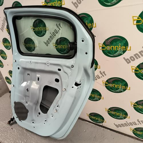 Vehicule-RENAULT-TWINGO%25203%2520PHASE%25202-2023-13fe966504e6b883e5d960064955b27d4bbda21350f89be78347a723d20842ca_m.jpg