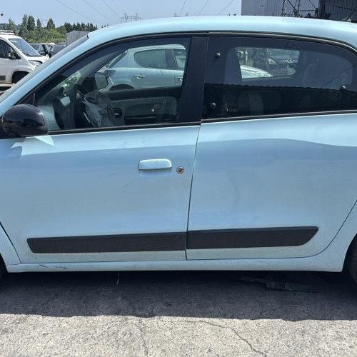 Vehicule-RENAULT-TWINGO%25203%2520PHASE%25202-2023-72b059dc0c538068291bc371378bae5af5b3986d9cac7be2e85a56f2e85ed882_m.jpg