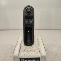 109169586-6fb866cf-ee83-44de-be74-5fe12804f88c-Piece-Interrupteur-de-leve-vitre-avant-gauche-254110431R-RENAULT-TWINGO-3-PHASE-2-146c73969cbee855b9b13f3ecb187b603b226b07c92ec3522bd24a0acf1e4569_m.jpg