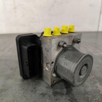109170301-0aaa5c93-1fe6-423c-9935-1c08dec04d1c-Piece-Bloc-ABS-freins-anti-blocage-476602993R-RENAULT-TWINGO-3-PHASE-2-273198e7c9eec6825fd7492a1804996cbfdd100e53d1a053a820add2a21a74be_m.jpg