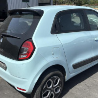 Vehicule-RENAULT-TWINGO%25203%2520PHASE%25202-2023-8457a3a0f52cd75bfe94827c45862d958931044b28a213ff38eb0f36fe489a33_m.jpg