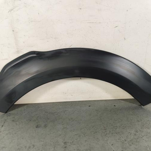 Extension d'aile arriere droit