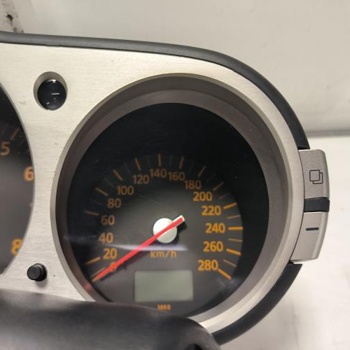 109253090-c0dd1d18-d064-4ffe-b9d6-24c59ca36ccc-Piece-Compteur-24820CD80A-NISSAN-350-Z-COUPE-fdc94e9215a49c65413b6412ddb5bbfbe03de4bd3a77c0b00049b7d870227313_m.jpg