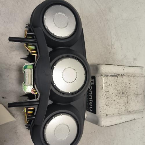 109253090-1cf277c1-860e-44fa-9ffa-bf2be99864f0-Piece-Compteur-24820CD80A-NISSAN-350-Z-COUPE-f6a8b5bb5aa5805545639b9595bfd884ca816d32058c090015de02d5baeb105e_m.jpg