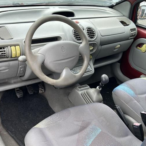 Vehicule-RENAULT-TWINGO%25201%2520PHASE%25202-1999-9d373977b2bef9490830794f1481dcfe8f8cb1d97bf93b8c758ed2fd6dcedce6_m.jpg