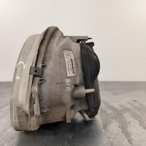 109491133-4c54716f-5e24-4c9f-b69a-ec5661aa835c-Piece-Optique-avant-principal-droit-feuxphare-260107456R-RENAULT-TWINGO-1-PHASE-2-ae549810b796d36b18af36b48d2fc2bc201d661779a7a66f59062be95db005b0_m.jpg